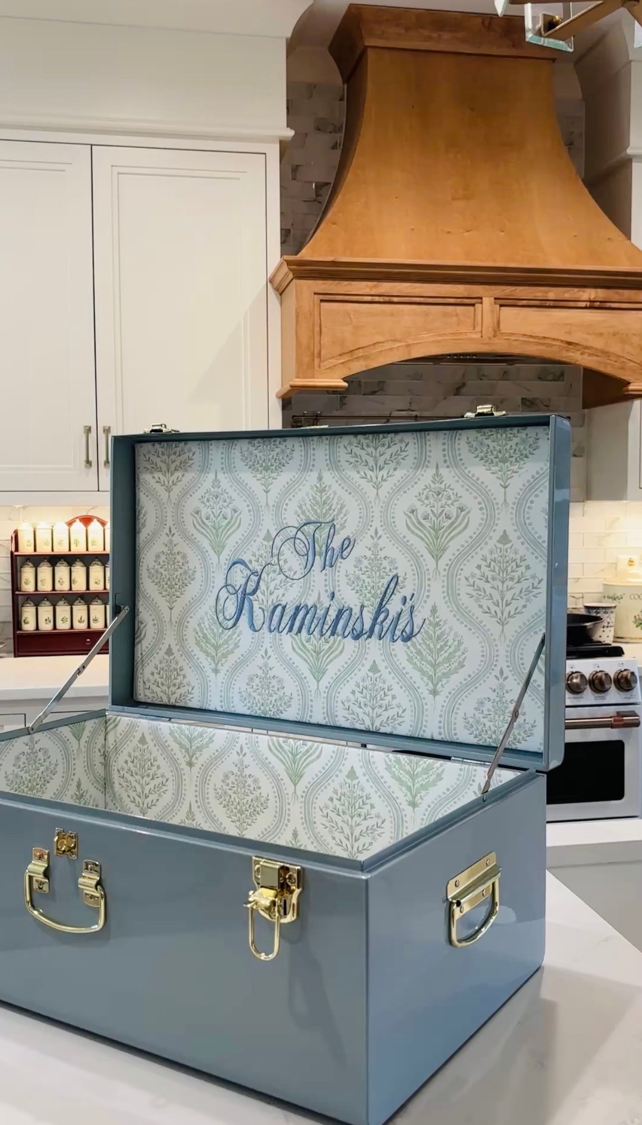 Heirloom Trunk - Grand